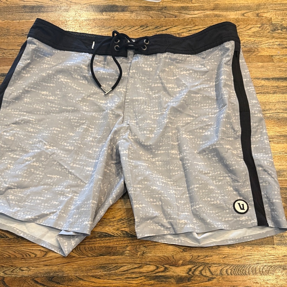 Vuori Light Gray and Black Swim Board Shorts